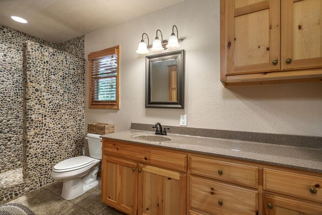 70 Snipe Lane, Murphy, NC 28906