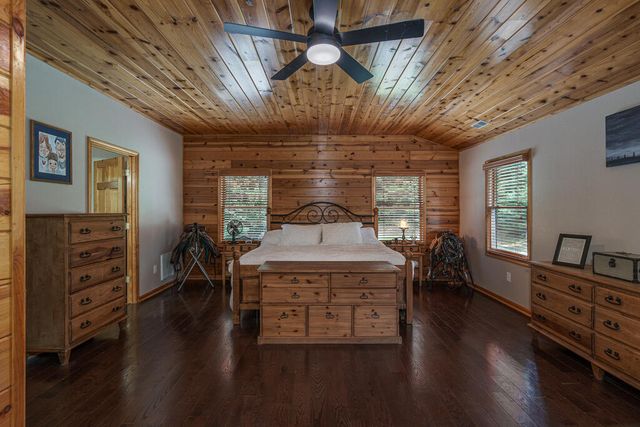 70 Snipe Lane, Murphy, NC 28906