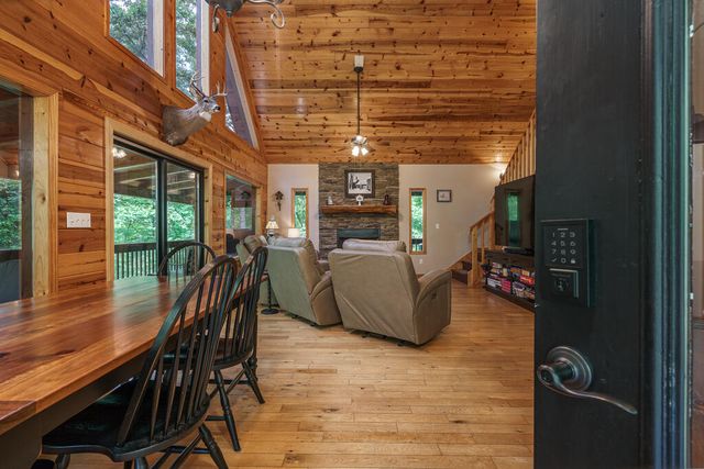 70 Snipe Lane, Murphy, NC 28906