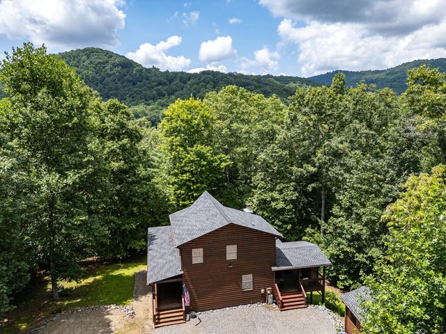 70 Snipe Lane, Murphy, NC 28906