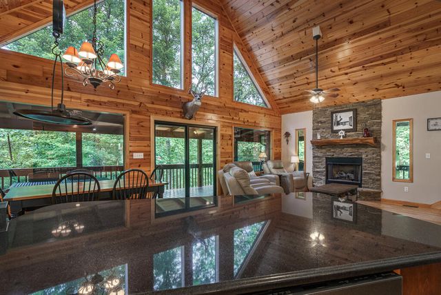 70 Snipe Lane, Murphy, NC 28906