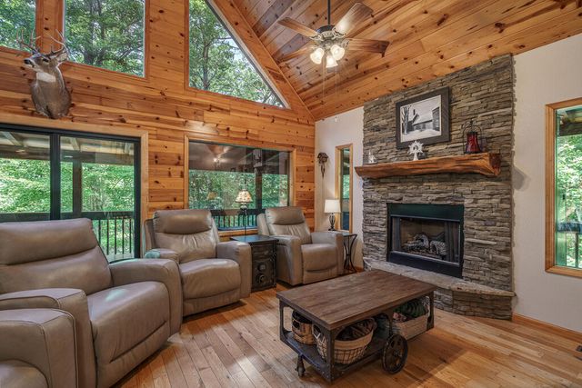 70 Snipe Lane, Murphy, NC 28906