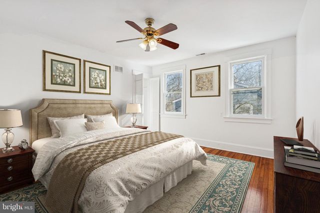 236 GREEN ST, Doylestown, PA 18901