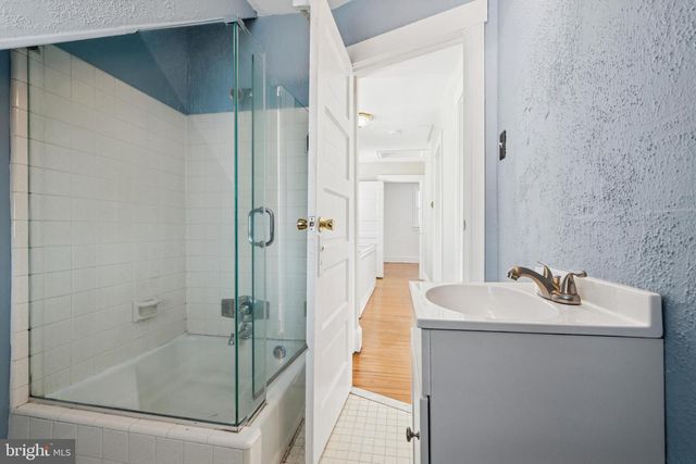 236 GREEN ST, Doylestown, PA 18901