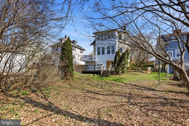 236 GREEN ST, Doylestown, PA 18901