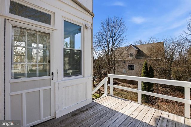 236 GREEN ST, Doylestown, PA 18901