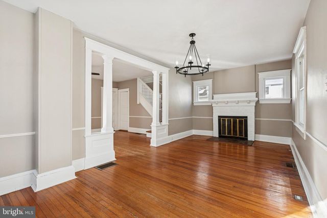 236 GREEN ST, Doylestown, PA 18901