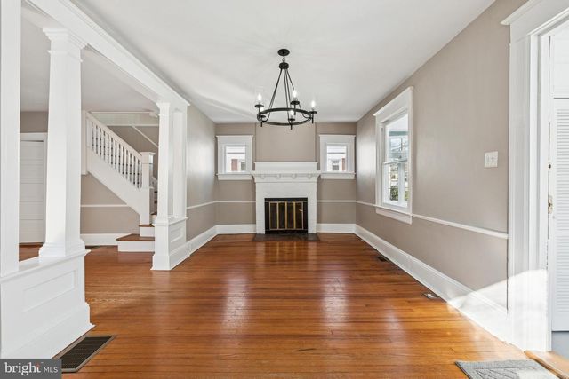 236 GREEN ST, Doylestown, PA 18901