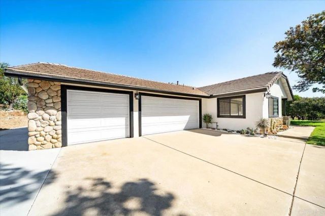 13738 Crystallite, Valley Center, CA 92082