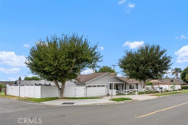 5461 Mountain View, Yorba Linda, CA 92886