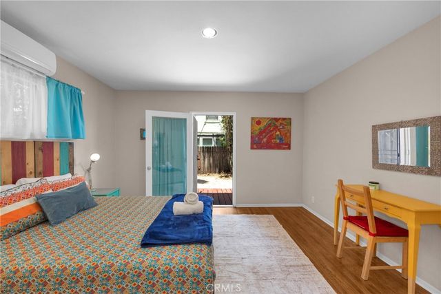 955 E 2nd, Long Beach, CA 90802