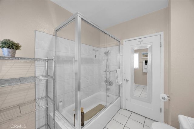 955 E 2nd, Long Beach, CA 90802