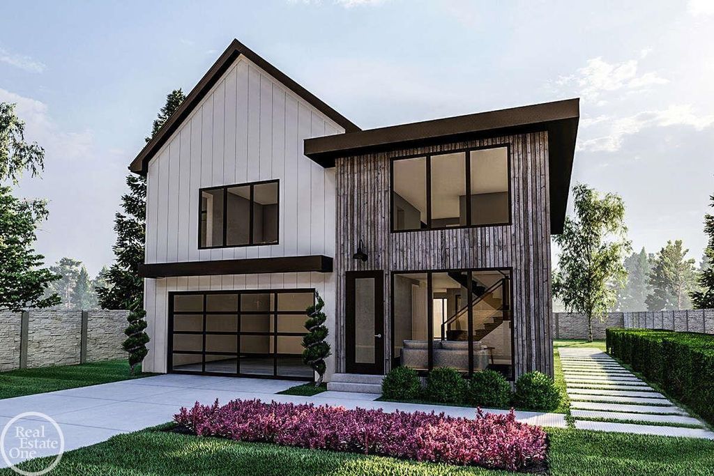 45440 Jefferson Avenue, Chesterfield, MI 48047