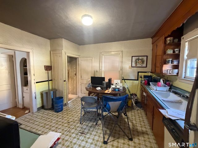 378 Commonwealth Avenue, New Britain, CT 06053