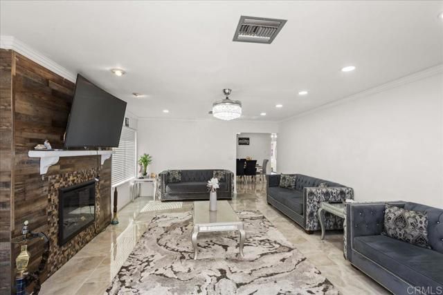 133 N Stephanie Ln, El Cajon, CA 92019