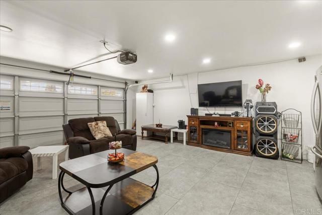 133 N Stephanie Ln, El Cajon, CA 92019