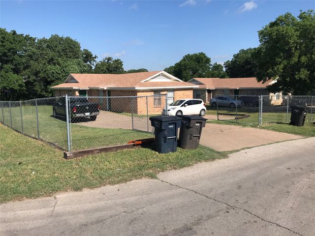 5334 Flamingo Road, Fort Worth, TX 76119
