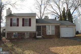 182 WARREN WAY, Lancaster, PA 17601