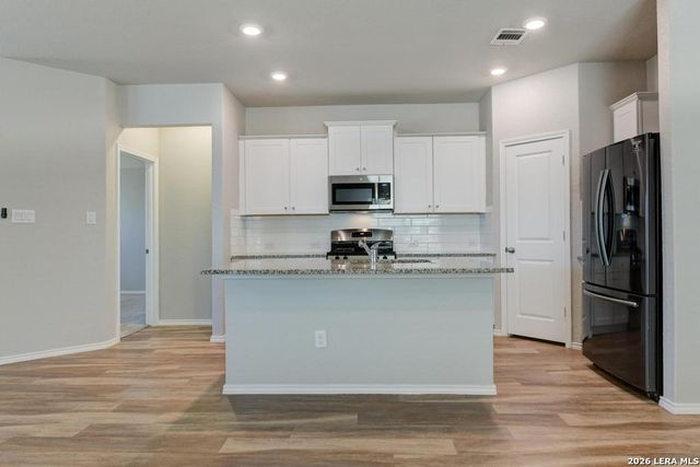 6039 Akin Quay, San Antonio, TX 78261