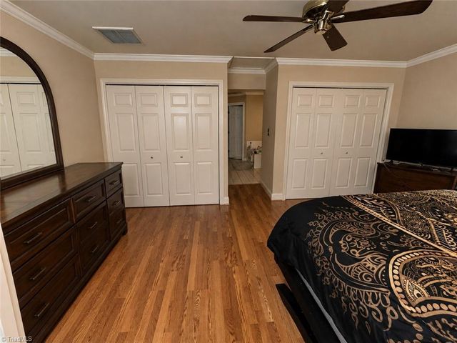 4711 Summit Avenue, Greensboro, NC 27405
