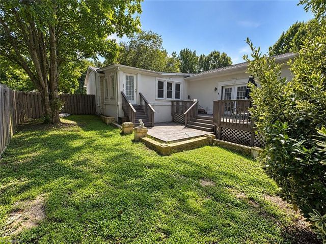 4711 Summit Avenue, Greensboro, NC 27405