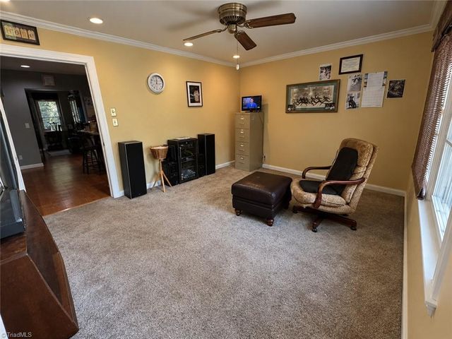 4711 Summit Avenue, Greensboro, NC 27405