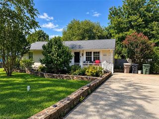 4711 Summit Avenue, Greensboro, NC 27405