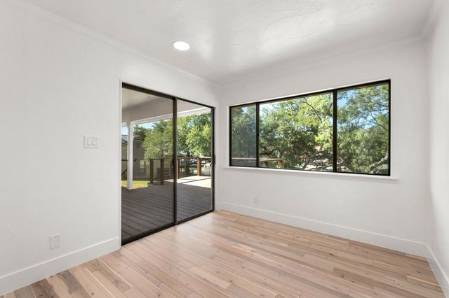 101 Third Sid W, Horseshoe Bay, TX 78657