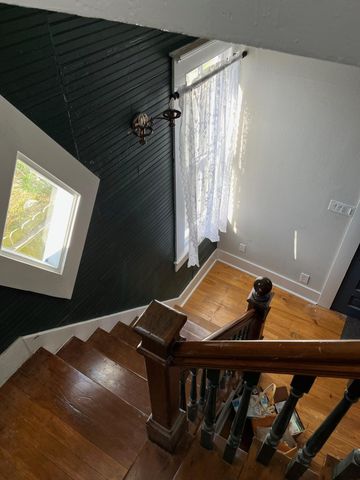 3227 Avenue R, Galveston, TX 77550