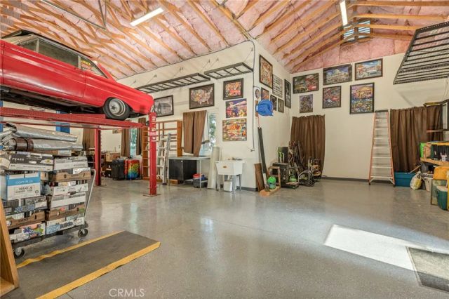 24244 Altdorf, Crestline, CA 92325