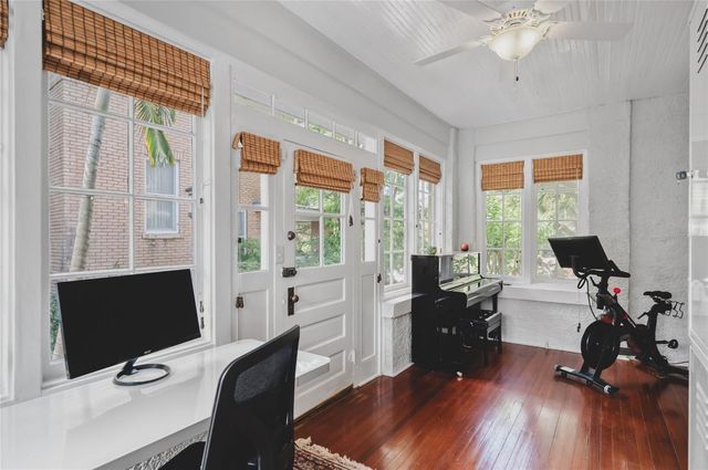 814 S WILLOW AVENUE, Tampa, FL 33606