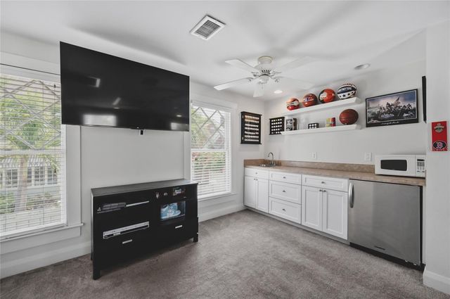 814 S WILLOW AVENUE, Tampa, FL 33606