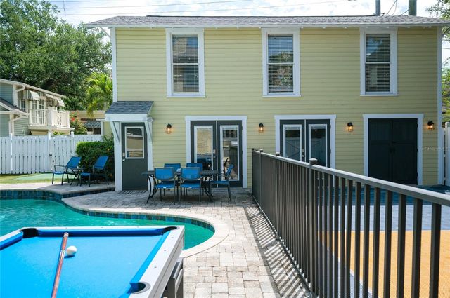 814 S WILLOW AVENUE, Tampa, FL 33606