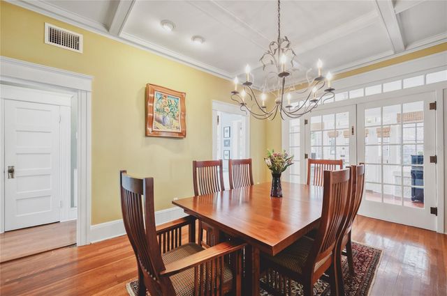 814 S WILLOW AVENUE, Tampa, FL 33606