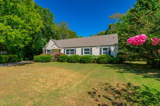 3601 Glendon Drive, Chattanooga, TN 37411