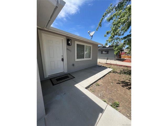 6751 Birch St, Commerce City, CO 80022
