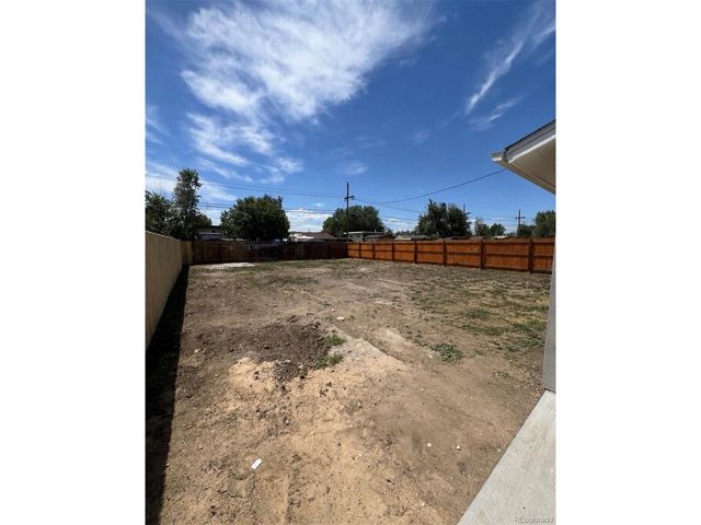 6751 Birch St, Commerce City, CO 80022
