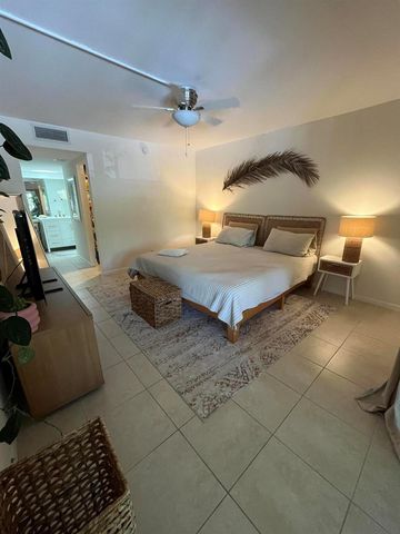 2307 S Cypress Bend Drive 207a, Pompano Beach, FL 33069