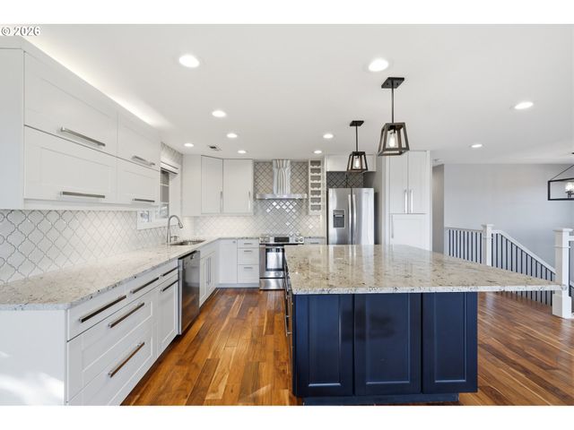 6200 Se RIVERSIDE Dr, Vancouver, WA 98661