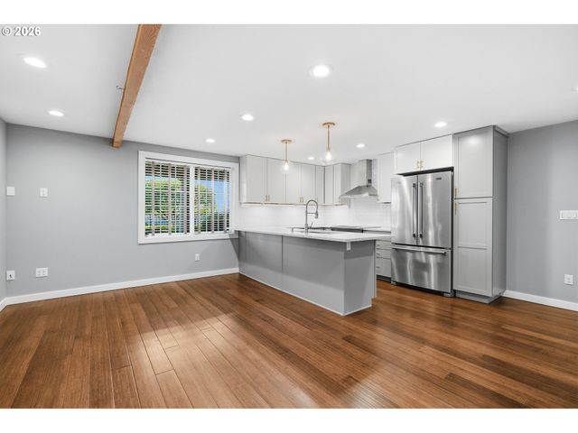 6200 Se RIVERSIDE Dr, Vancouver, WA 98661