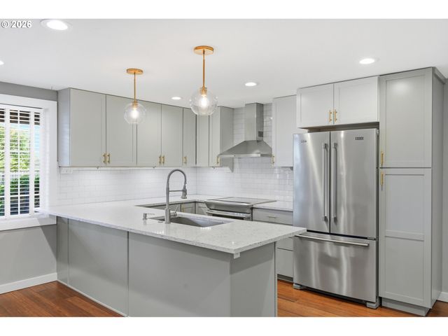 6200 Se RIVERSIDE Dr, Vancouver, WA 98661