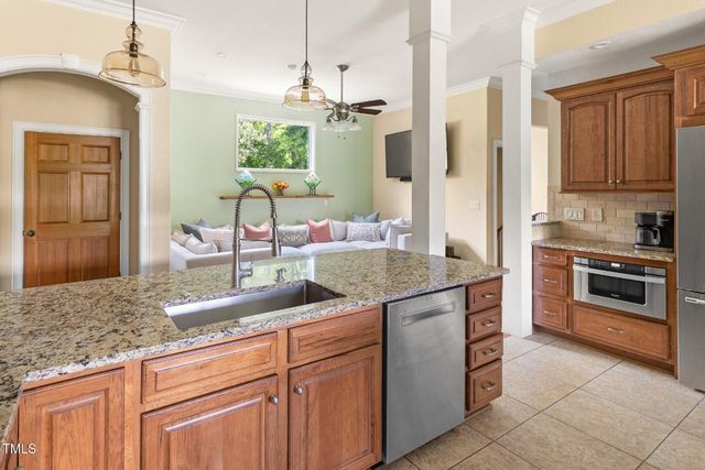 707 Walnut Hill Drive, Hillsborough, NC 27278