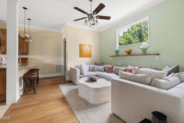 707 Walnut Hill Drive, Hillsborough, NC 27278