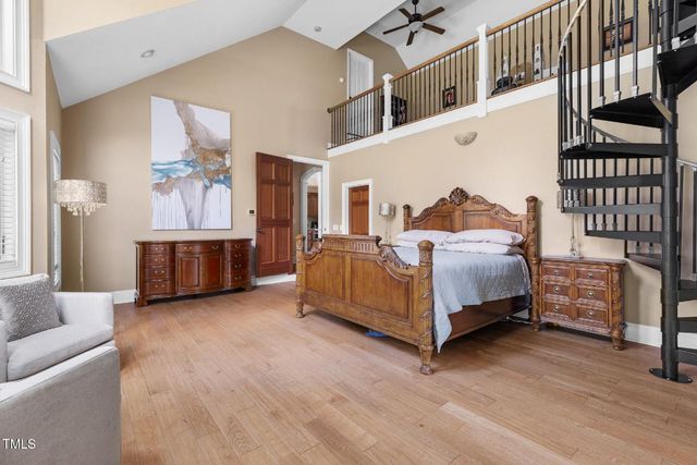 707 Walnut Hill Drive, Hillsborough, NC 27278