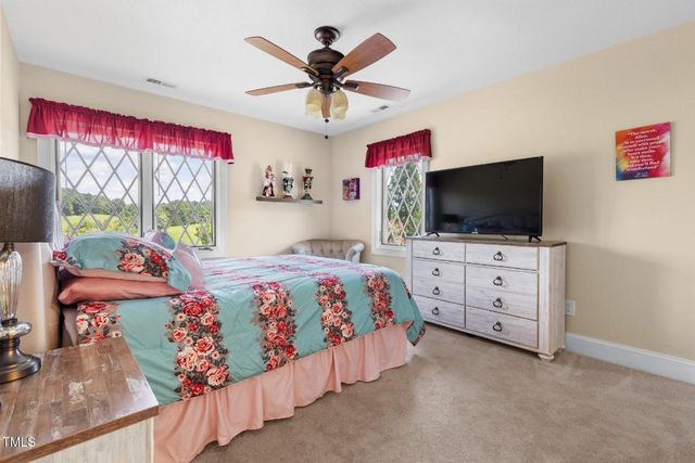 707 Walnut Hill Drive, Hillsborough, NC 27278