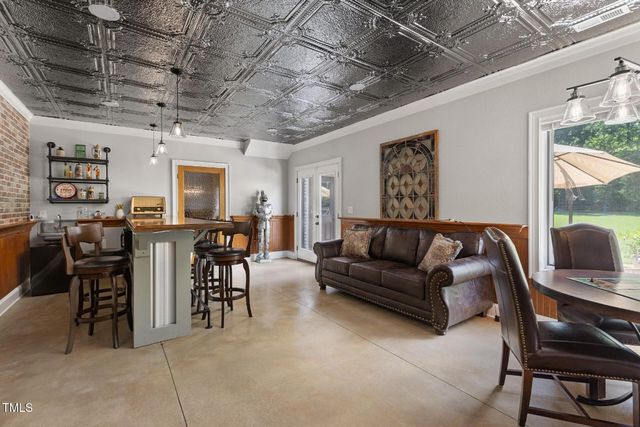 707 Walnut Hill Drive, Hillsborough, NC 27278