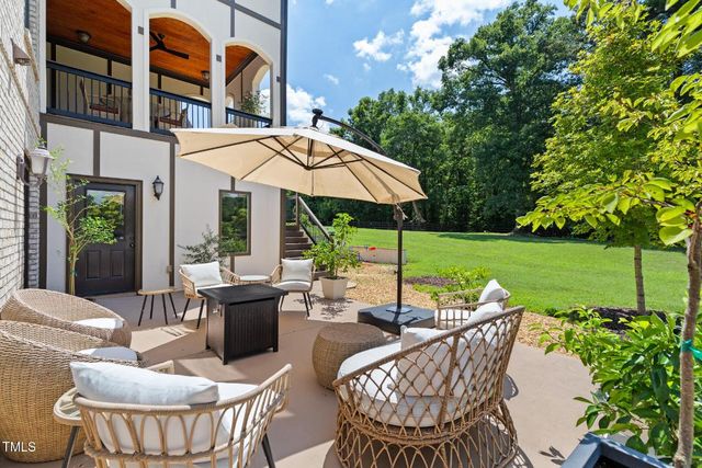 707 Walnut Hill Drive, Hillsborough, NC 27278