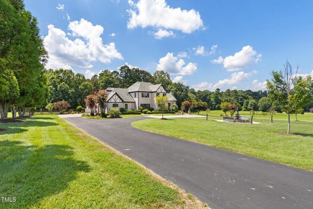 707 Walnut Hill Drive, Hillsborough, NC 27278