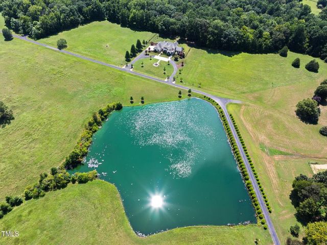707 Walnut Hill Drive, Hillsborough, NC 27278