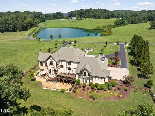 707 Walnut Hill Drive, Hillsborough, NC 27278